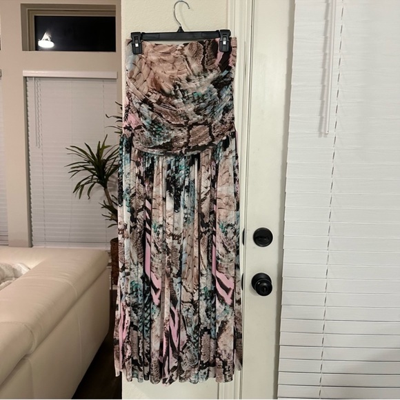 NWT AFRM - VAL MAXI SKIRT - AQUA MIXED ANIMAL - Picture 9 of 10